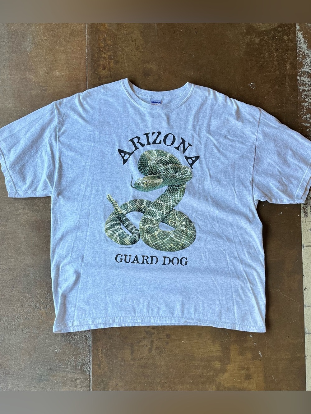 Vintage Y2K 2000 Global Impressions Arizona Guard Dog Rattlesnake Textured Tee